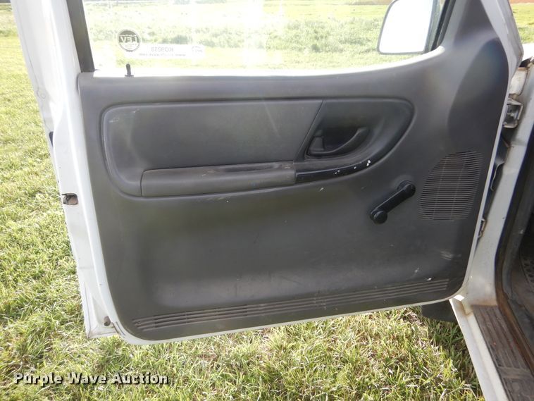 image for item KO9258 2001 Ford Ranger  SuperCab pickup truck