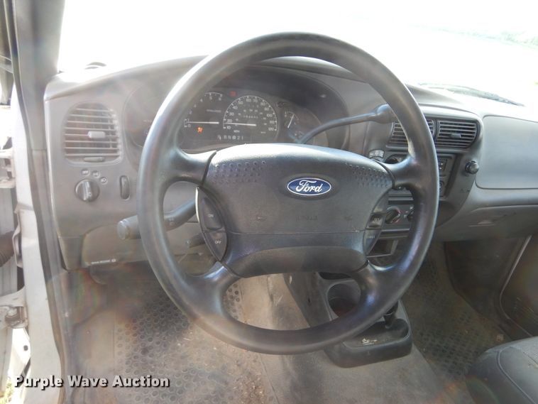 image for item KO9258 2001 Ford Ranger  SuperCab pickup truck