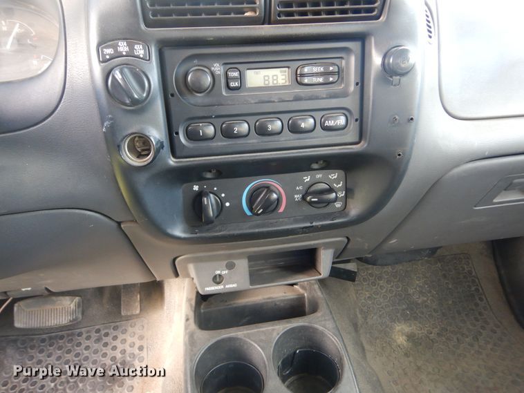 image for item KO9258 2001 Ford Ranger  SuperCab pickup truck