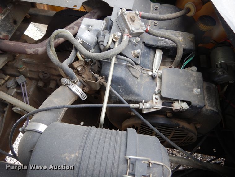 image for item KO9262 2012 John Deere Gator CX  utility vehicle