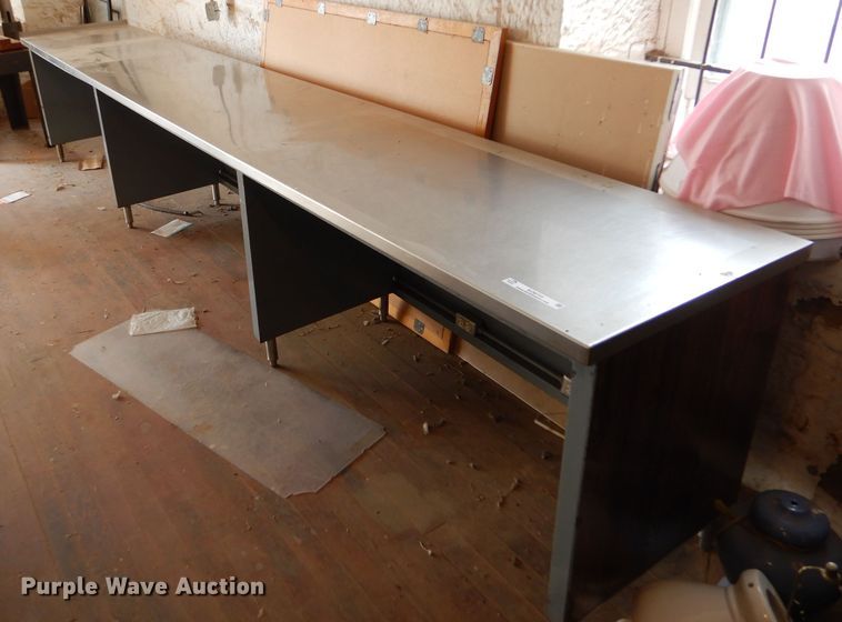 image for item KO9733 Table