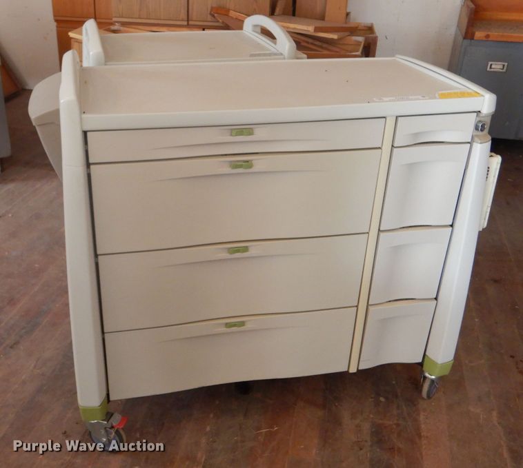 Capsa Solutions LTC medication cart in Fort Dodge, KS Item KO9737