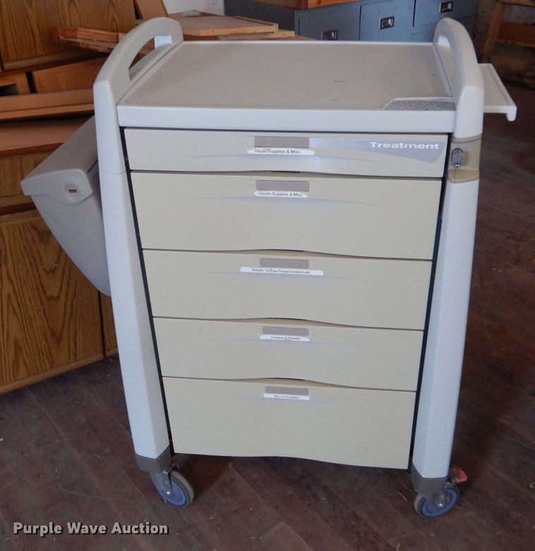 Capsa Solutions LTC medication cart in Fort Dodge, KS Item KO9737