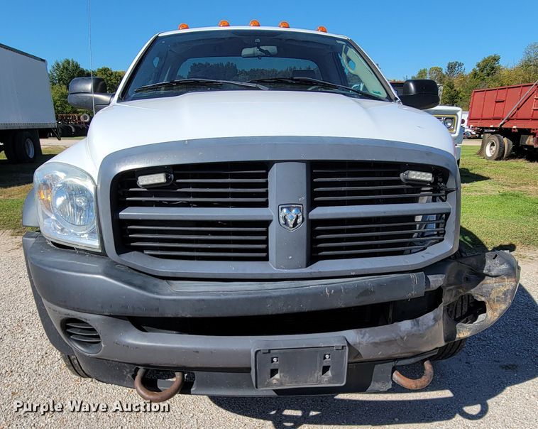 image for item KQ9110 2010 Dodge Ram 4500  truck cab and chassis