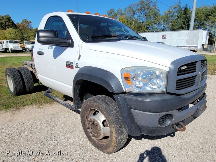 image for item KQ9110 2010 Dodge Ram 4500  truck cab and chassis