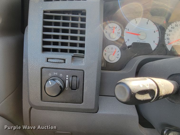 image for item KQ9110 2010 Dodge Ram 4500  truck cab and chassis