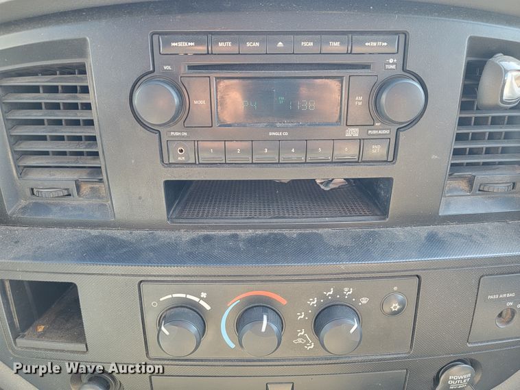 image for item KQ9110 2010 Dodge Ram 4500  truck cab and chassis