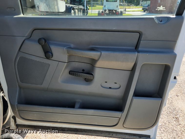 image for item KQ9110 2010 Dodge Ram 4500  truck cab and chassis