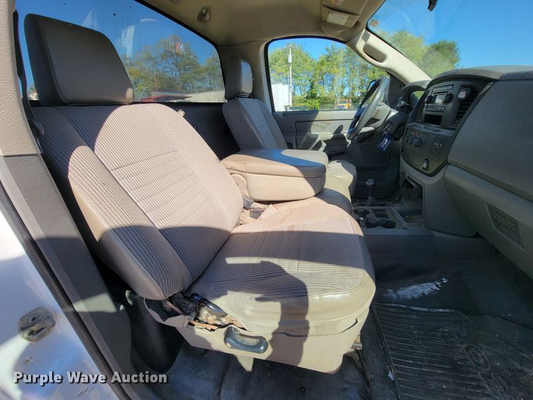 image for item KQ9110 2010 Dodge Ram 4500  truck cab and chassis