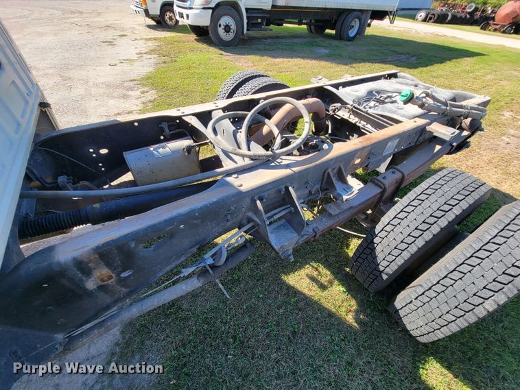 image for item KQ9110 2010 Dodge Ram 4500  truck cab and chassis