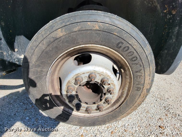 image for item KQ9110 2010 Dodge Ram 4500  truck cab and chassis