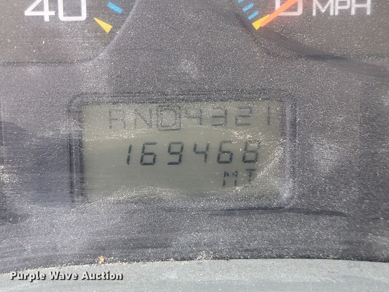 image for item KQ9198 2005 International 7400  dump truck