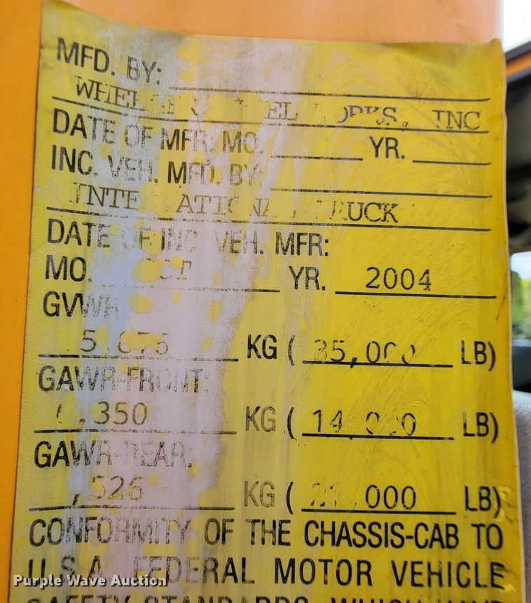 image for item KQ9199 2005 International 7400  Crew Cab dump truck