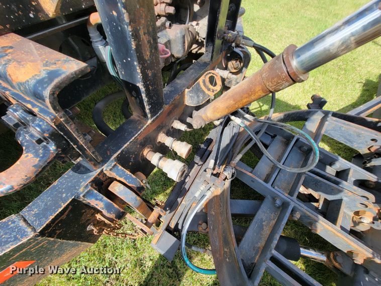 image for item KQ9200 2005 International 7400  Crew Cab dump truck