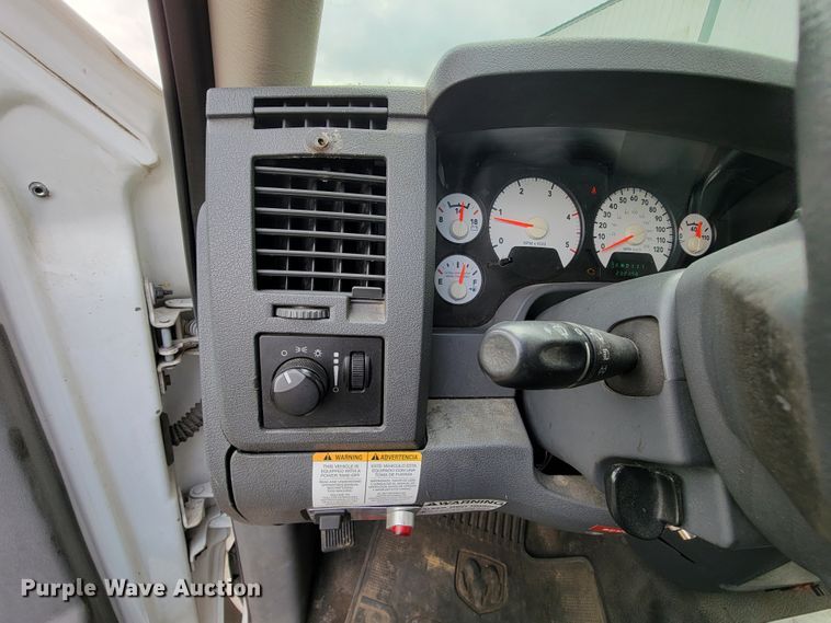 image for item KQ9201 2010 Dodge Ram 5500  bucket truck