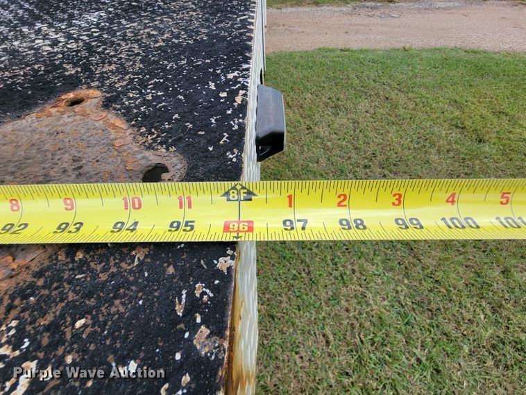 image for item KQ9201 2010 Dodge Ram 5500  bucket truck