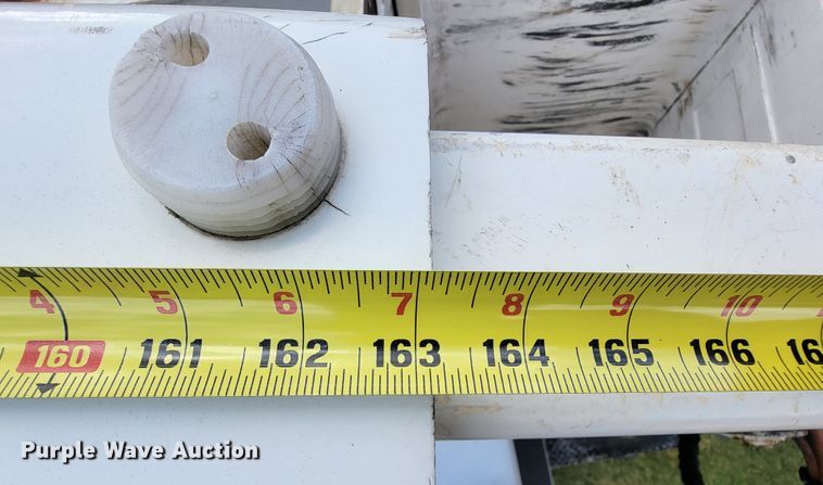 image for item KQ9201 2010 Dodge Ram 5500  bucket truck