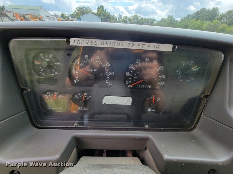 image for item KQ9202 2002 Sterling LT8500  crane truck