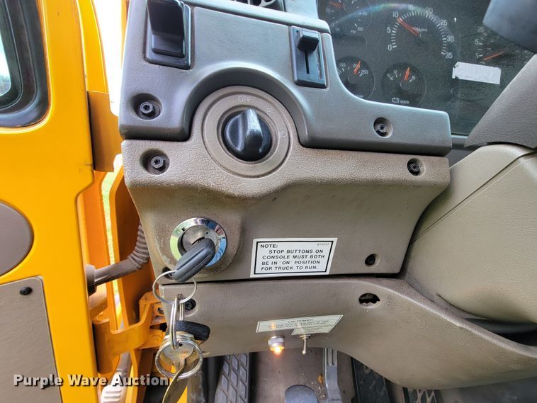 image for item KQ9202 2002 Sterling LT8500  crane truck