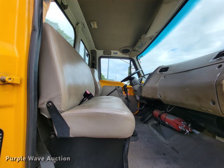 image for item KQ9202 2002 Sterling LT8500  crane truck