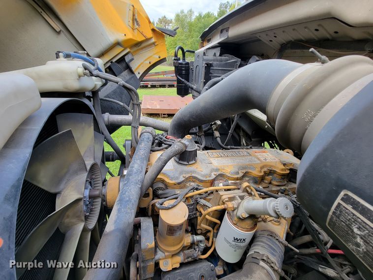 image for item KQ9202 2002 Sterling LT8500  crane truck