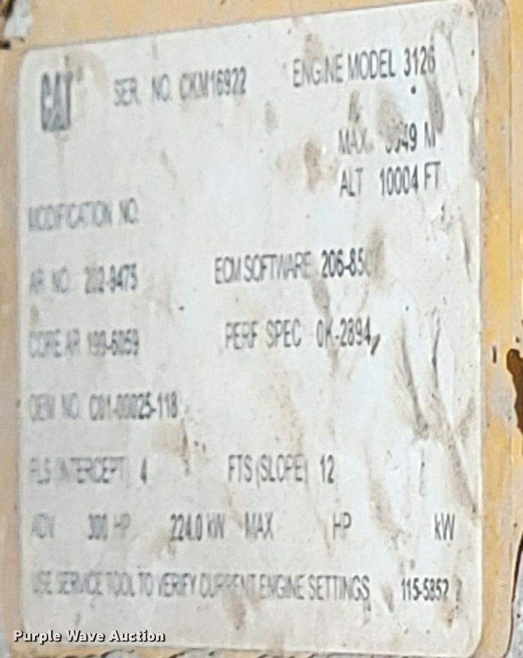 image for item KQ9202 2002 Sterling LT8500  crane truck