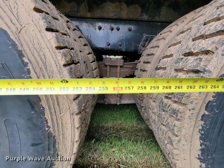 image for item KQ9202 2002 Sterling LT8500  crane truck