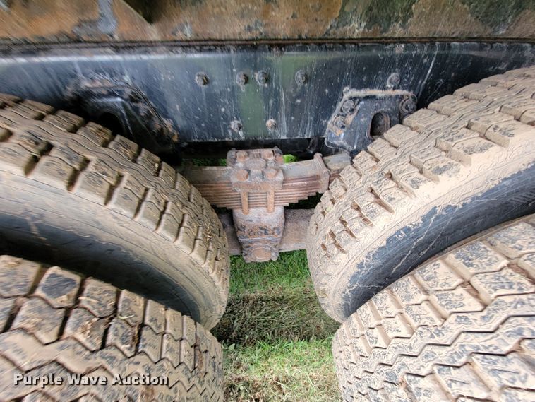 image for item KQ9202 2002 Sterling LT8500  crane truck