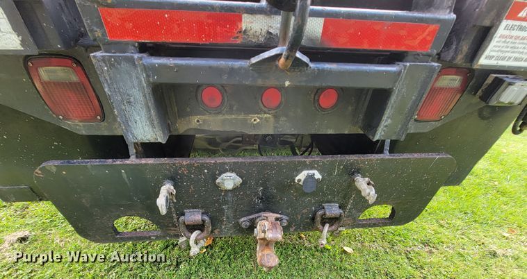 image for item KQ9202 2002 Sterling LT8500  crane truck