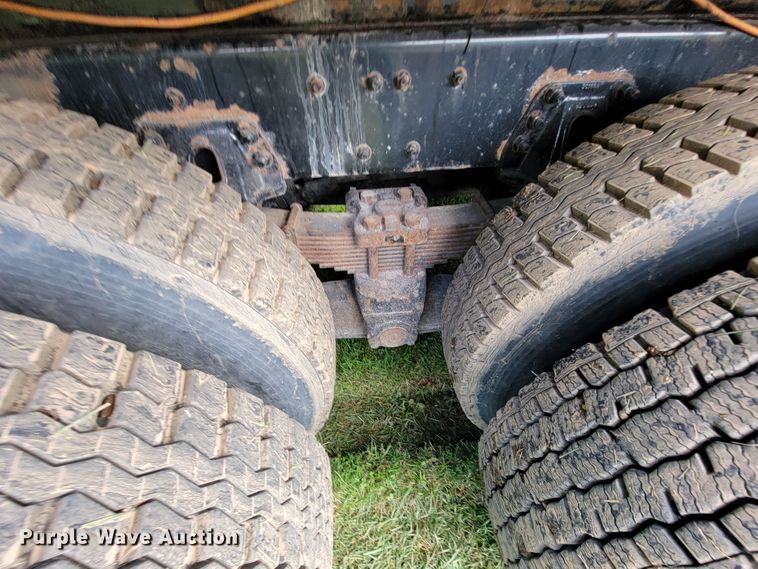 image for item KQ9202 2002 Sterling LT8500  crane truck