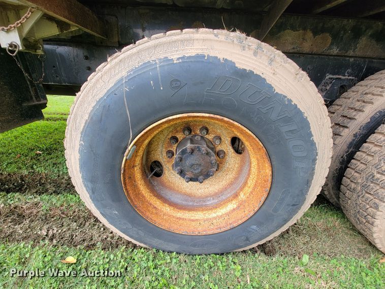 image for item KQ9202 2002 Sterling LT8500  crane truck