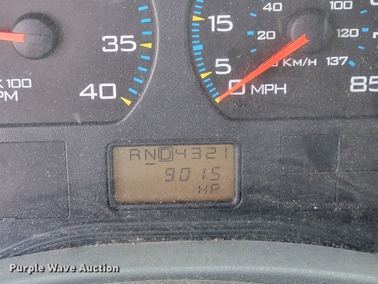 image for item KQ9203 2005 International 7400  dump truck