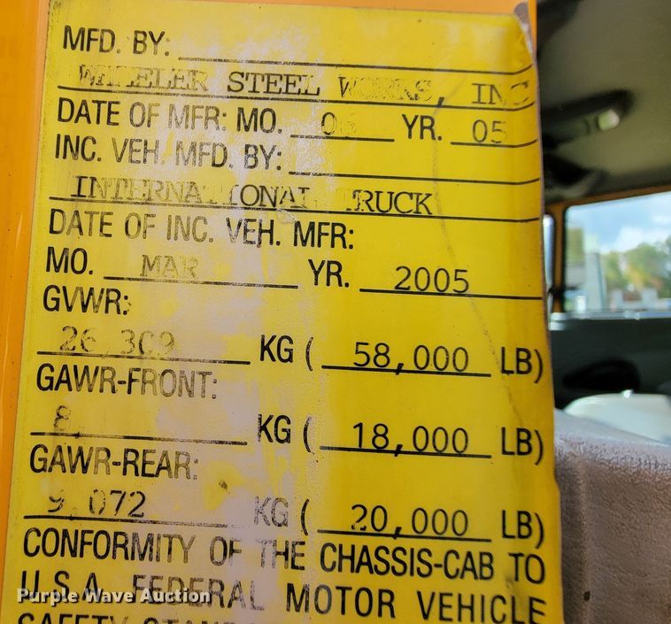 image for item KQ9203 2005 International 7400  dump truck