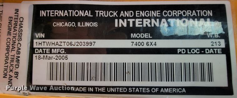 image for item KQ9203 2005 International 7400  dump truck