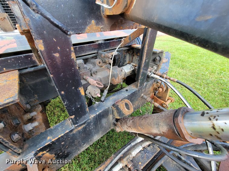 image for item KQ9205 2005 International 7400  dump truck