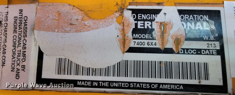 image for item KQ9205 2005 International 7400  dump truck