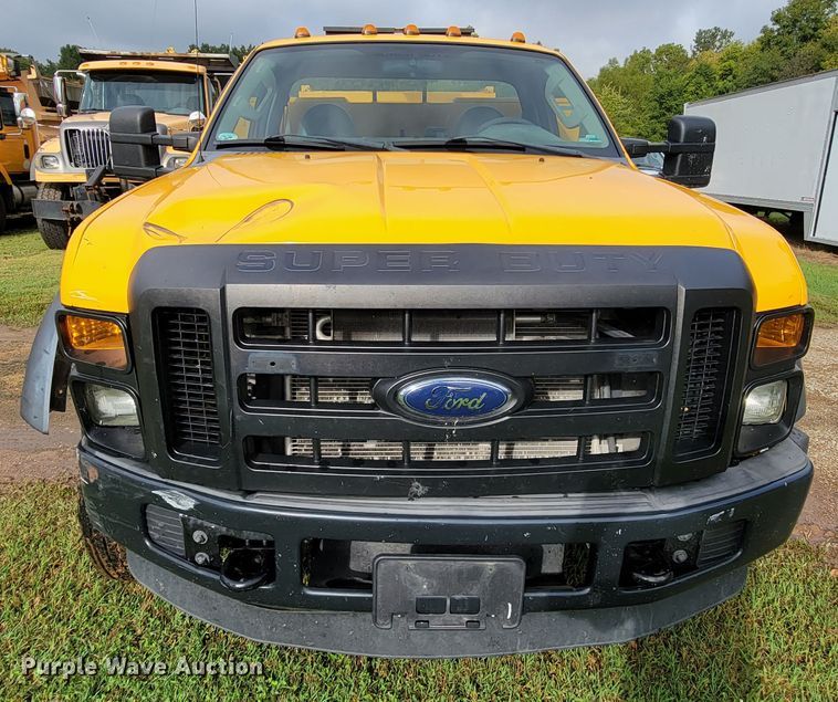 image for item KQ9207 2008 Ford F450 Super Duty  utility / service truck
