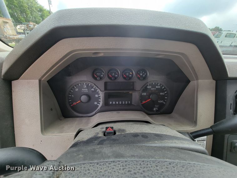 image for item KQ9207 2008 Ford F450 Super Duty  utility / service truck