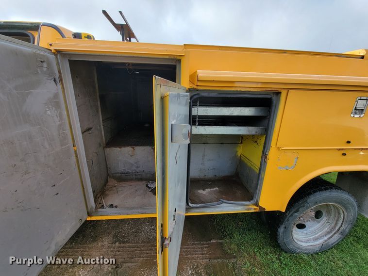 image for item KQ9207 2008 Ford F450 Super Duty  utility / service truck