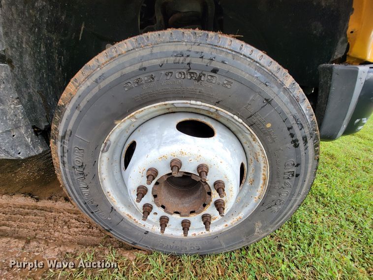 image for item KQ9207 2008 Ford F450 Super Duty  utility / service truck