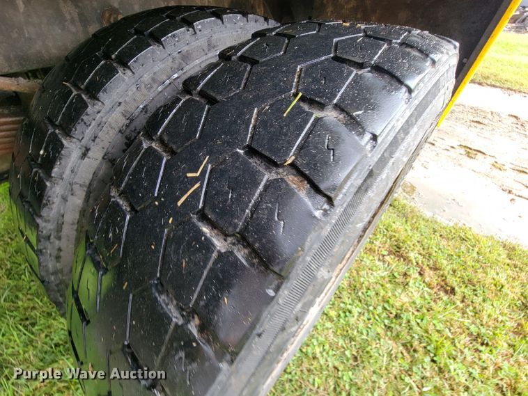 image for item KQ9207 2008 Ford F450 Super Duty  utility / service truck