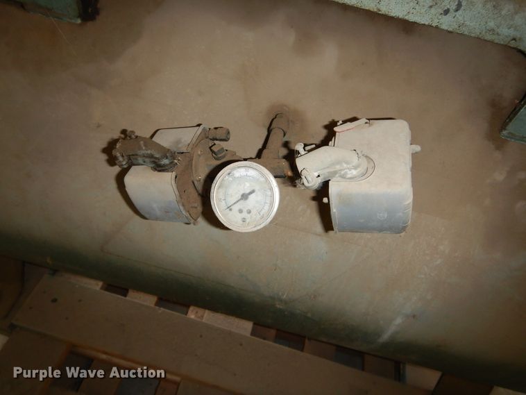 image for item KV9011 Quincy 6S66910-DP  air compressor