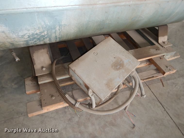 image for item KV9011 Quincy 6S66910-DP  air compressor