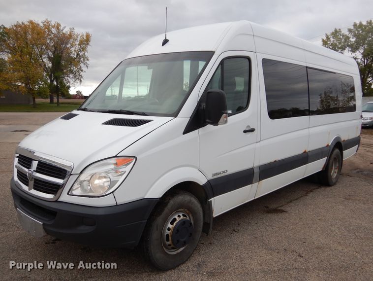 image for item KV9021 2007 Dodge Sprinter 3500  shuttle bus
