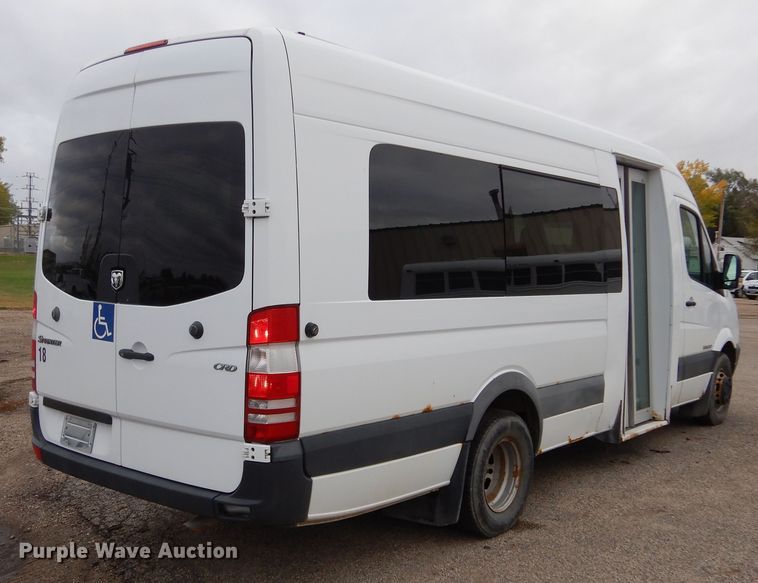 image for item KV9021 2007 Dodge Sprinter 3500  shuttle bus