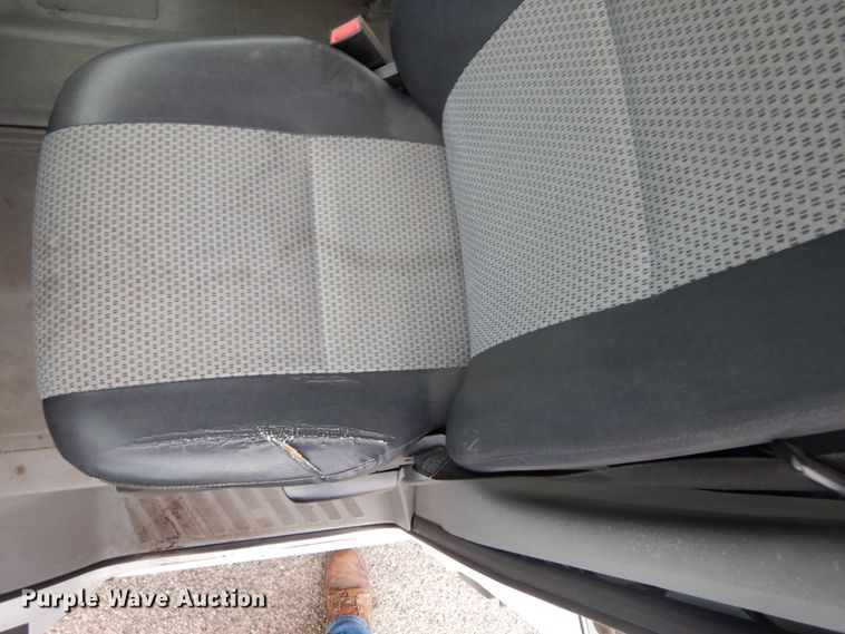 image for item KV9021 2007 Dodge Sprinter 3500  shuttle bus