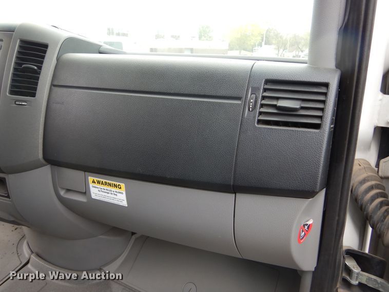 image for item KV9021 2007 Dodge Sprinter 3500  shuttle bus