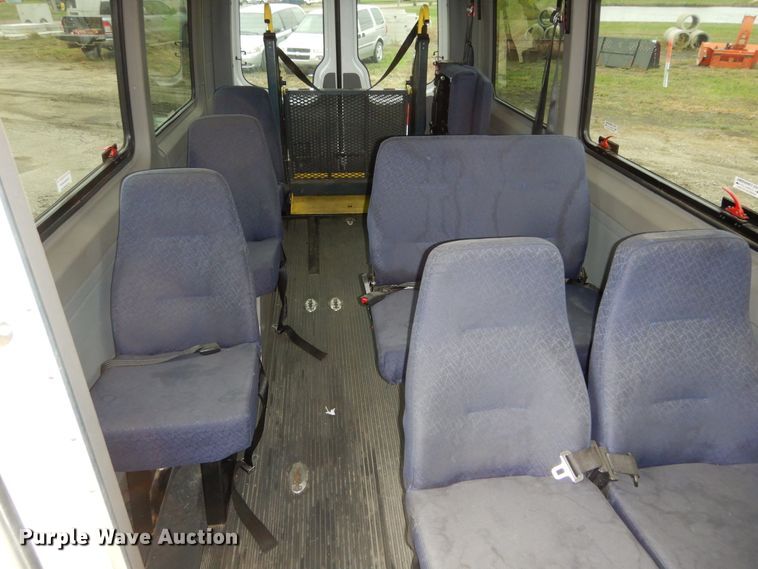 image for item KV9021 2007 Dodge Sprinter 3500  shuttle bus