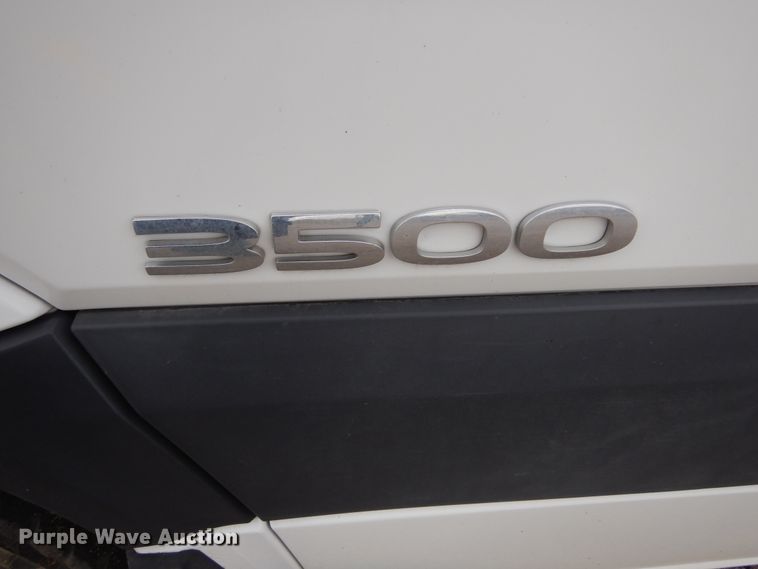 image for item KV9021 2007 Dodge Sprinter 3500  shuttle bus