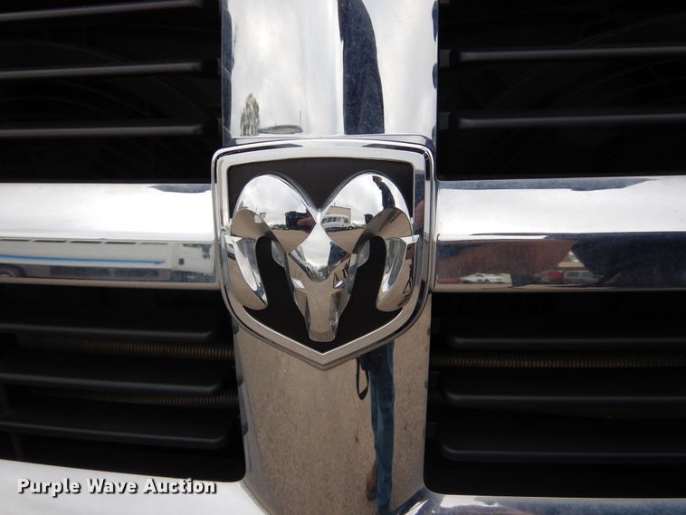 image for item KV9021 2007 Dodge Sprinter 3500  shuttle bus